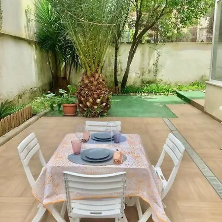 Reale Vatican - Private Garden Апартаменты