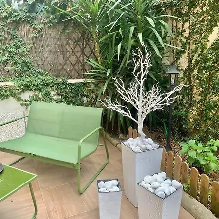 Reale Vatican - Private Garden Апартаменты