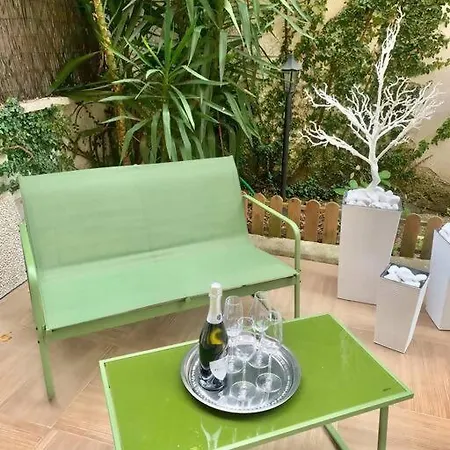 Апартаменты Reale Vatican - Private Garden