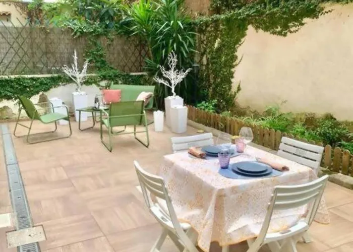 Luxury Vatican - Private Garden Apartment Rome