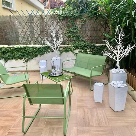 Reale Vatican - Private Garden *